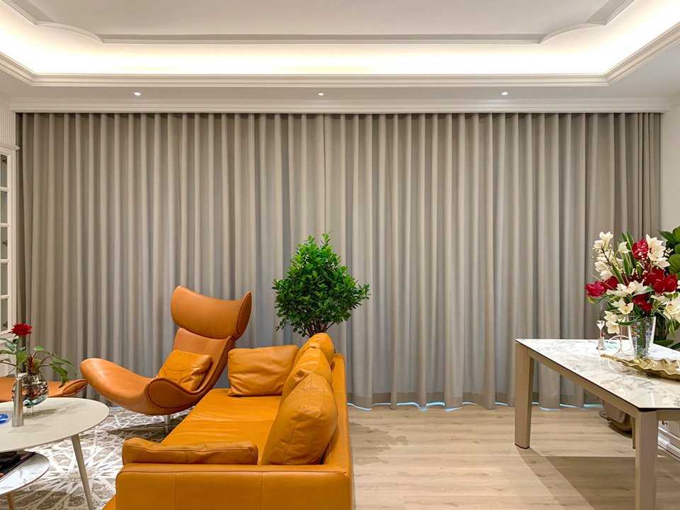 mô tả rèm tự động